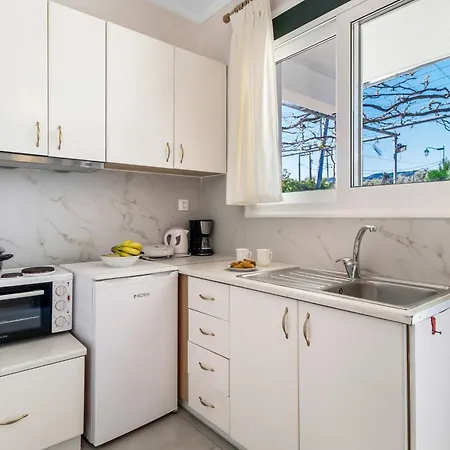 Dionysia Apartment Lefkada City