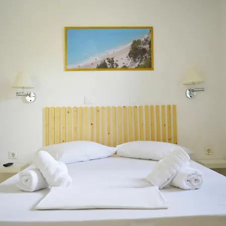 Dionysia Apartment *
